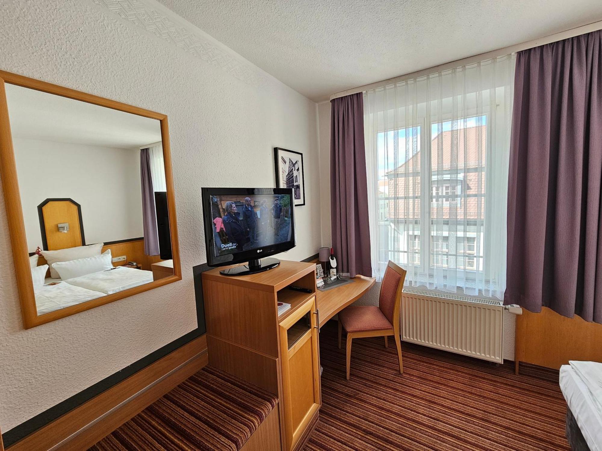 Hotel Am Kaisersaal Erfurt Bagian luar foto