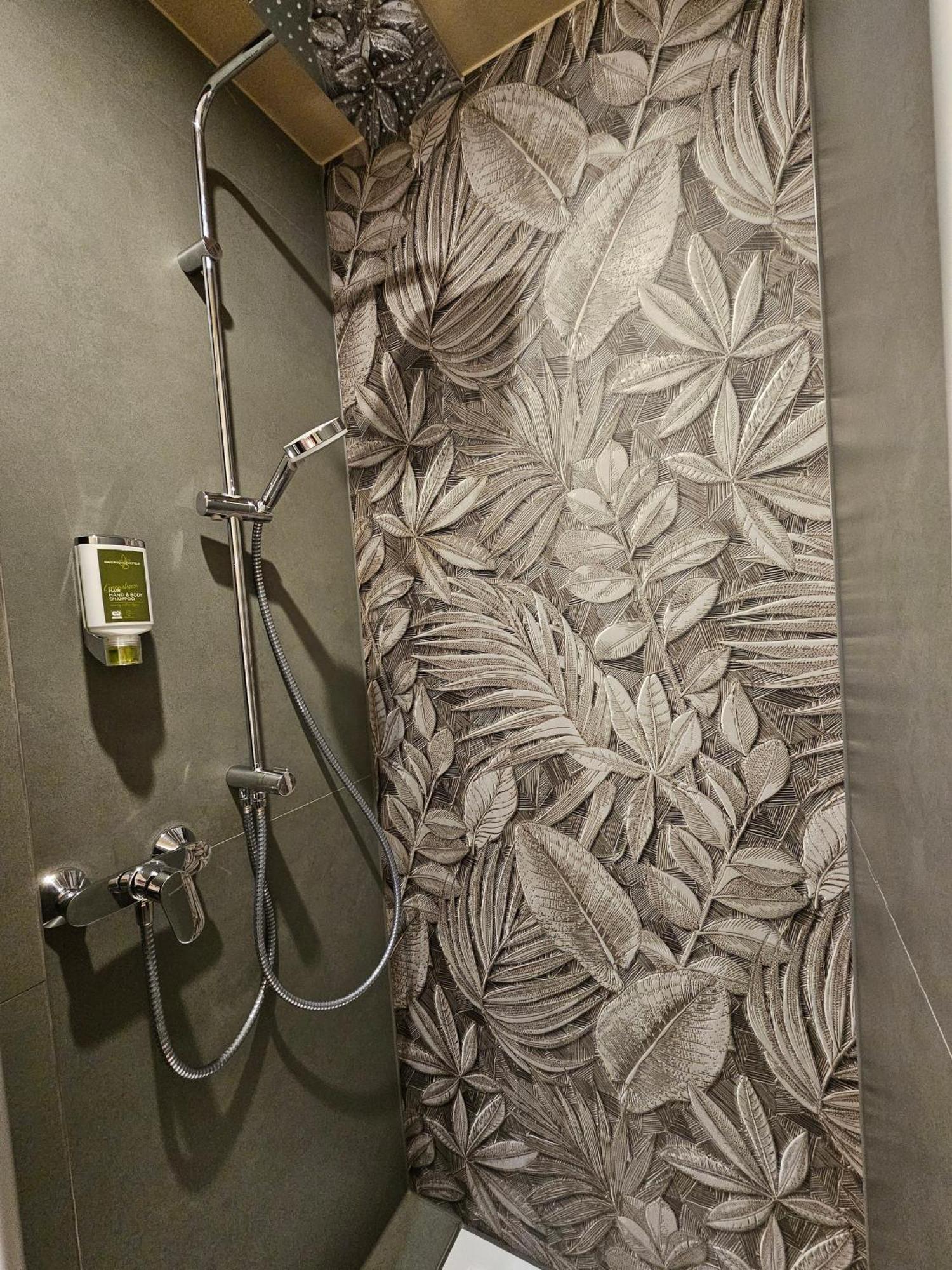 Hotel Am Kaisersaal Erfurt Bagian luar foto