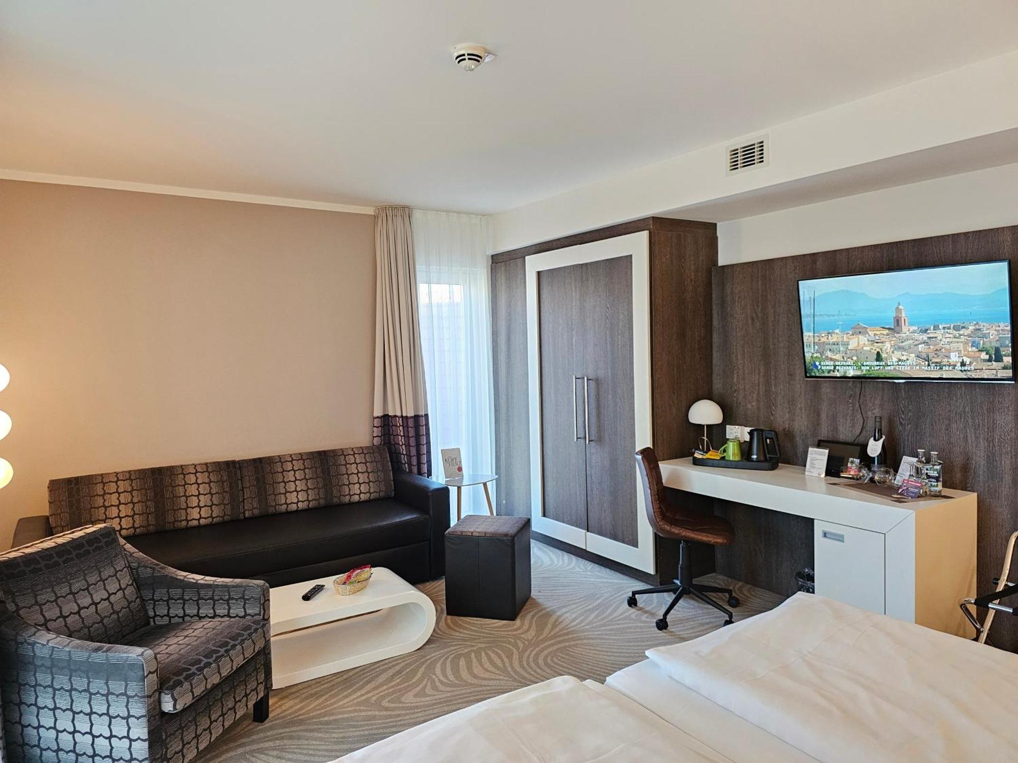 Hotel Am Kaisersaal Erfurt Bagian luar foto